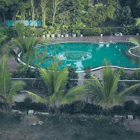 Hotel Royal Retreat Sambalpur Dış mekan fotoğraf